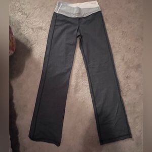 lululemon groove pant